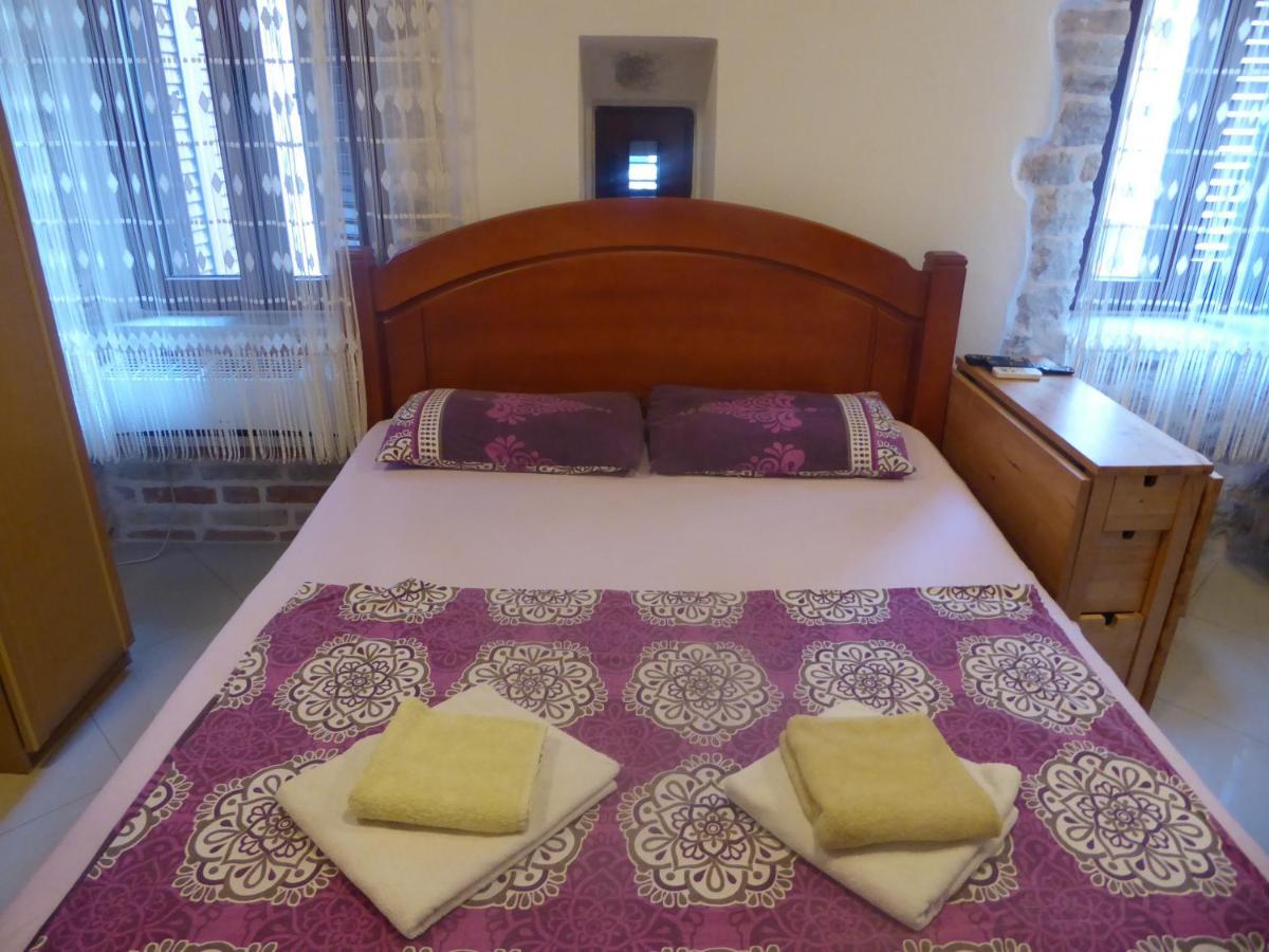 Apartments Dukic Kotor Exterior foto